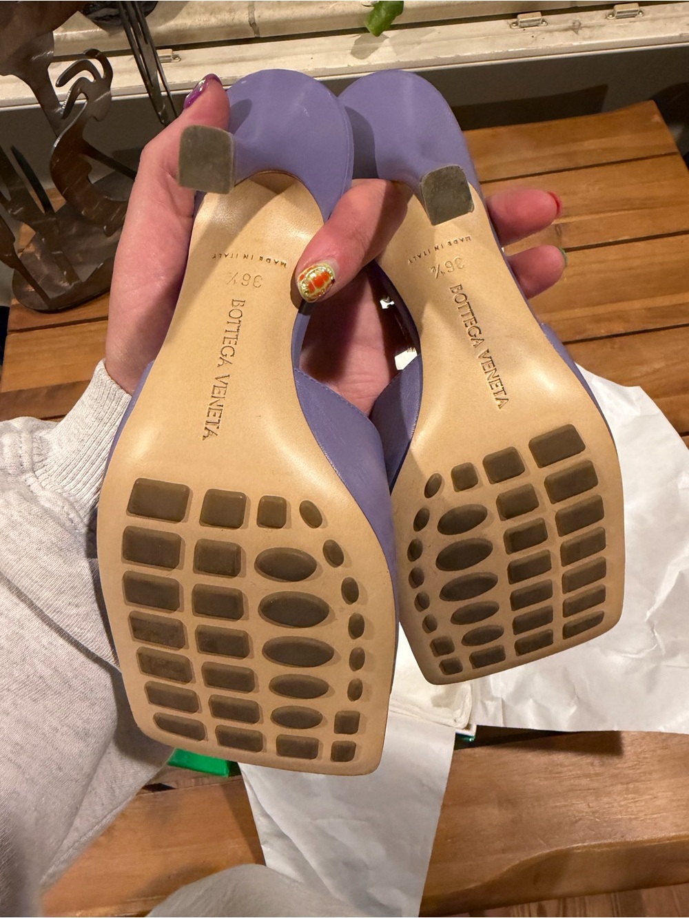 Bottega Veneta Purple Leather Square-Toe Slip-On Mules - Picture 3 of 7